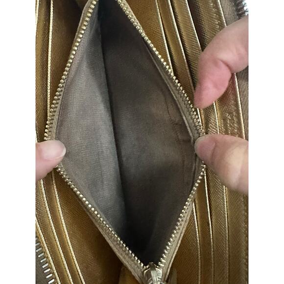 Prada Gold Saffiano Ziparound Zippy Long Wallet - Picture 13 of 16